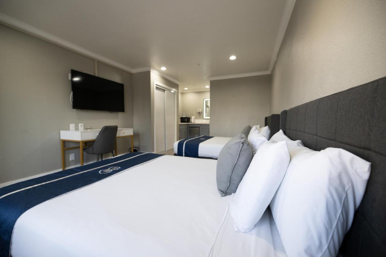 Omeo Suites Alhambra Exteriör bild
