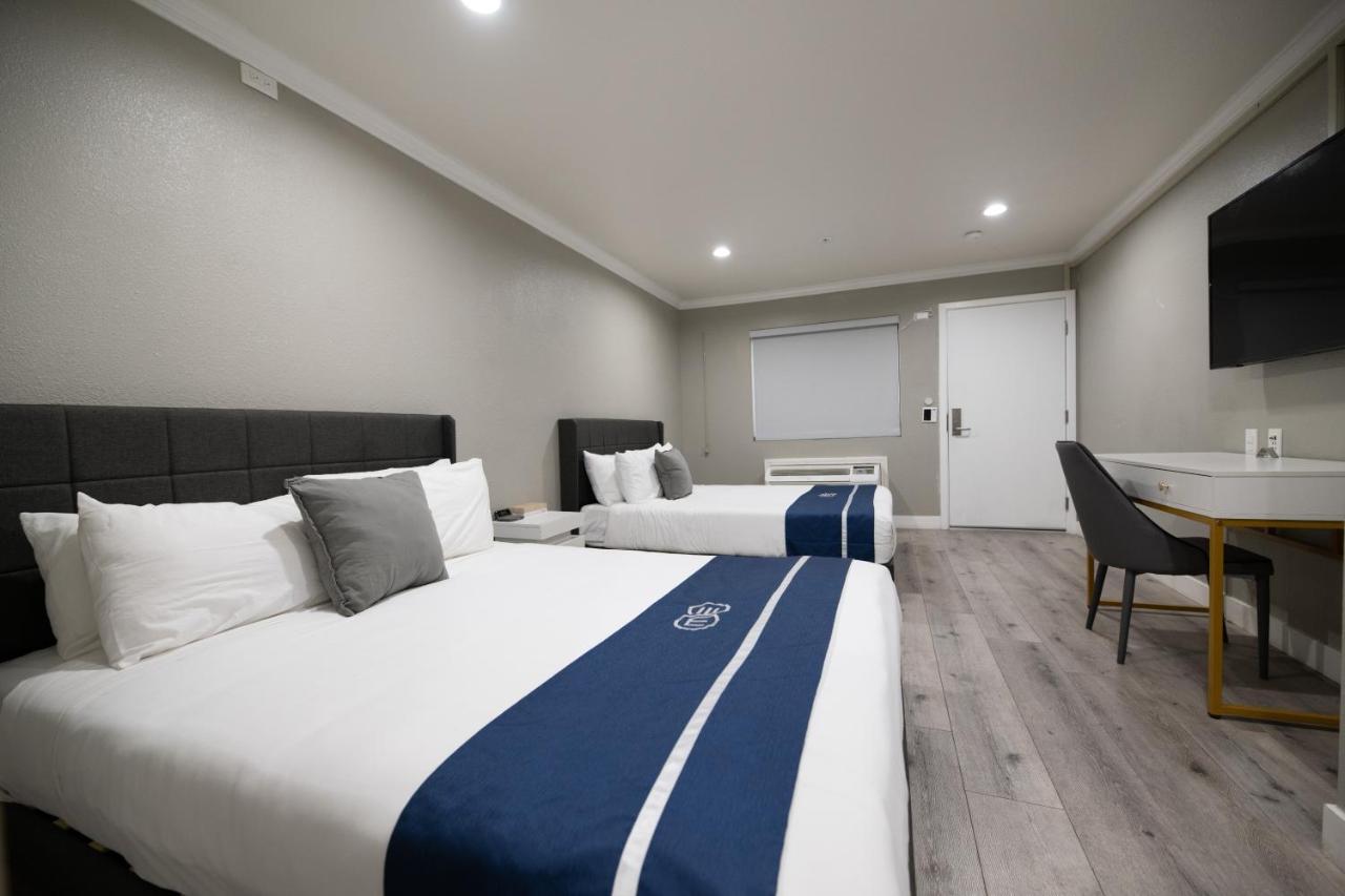 Omeo Suites Alhambra Exteriör bild